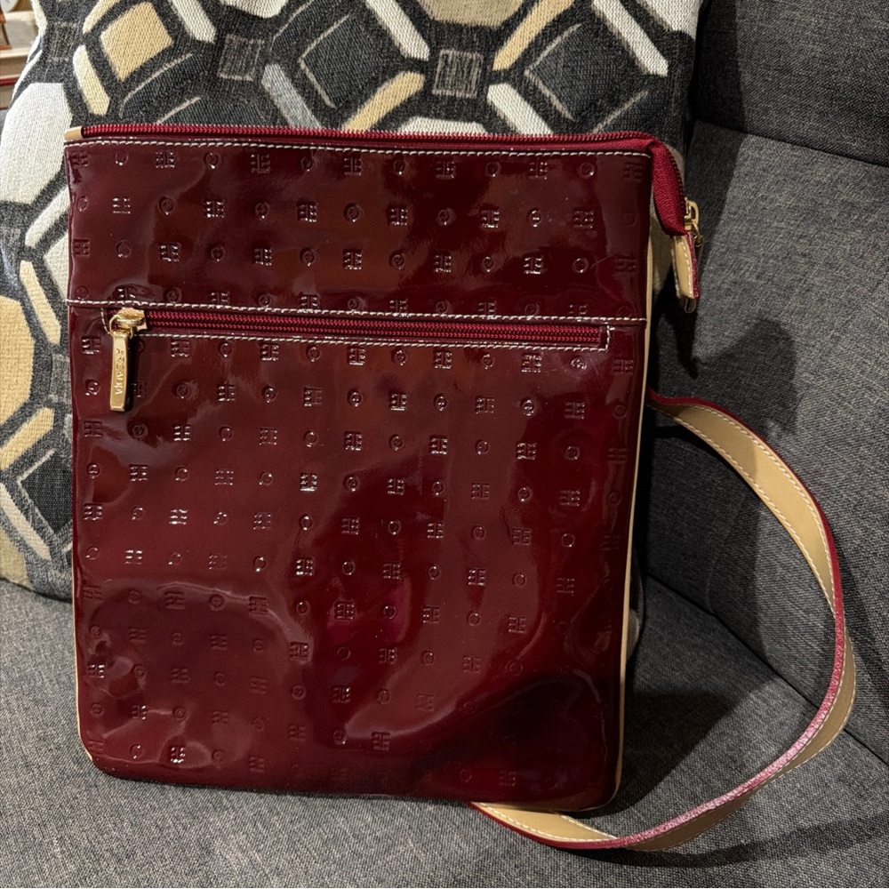 Arcadia Italian Leather Handbag Crossbody Red Beige Adjustable VN